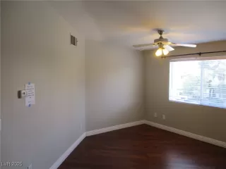 Photo #3: 2717349 Listing 