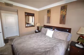 Photo #6: 2717359 Listing