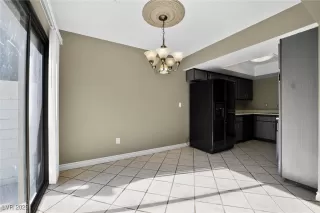 Photo #2: 2717425 Listing 