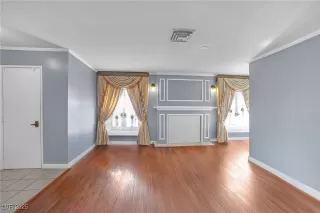 Photo #3: 2717430 Listing