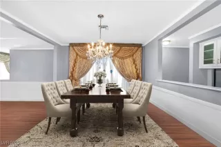Photo #4: 2717430 Listing