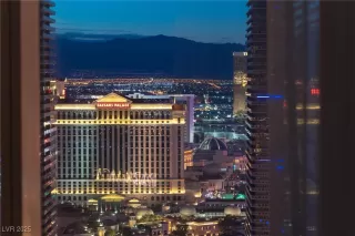 Photo #1: 2717433 Listing 