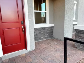 Photo #1: 2717439 Listing