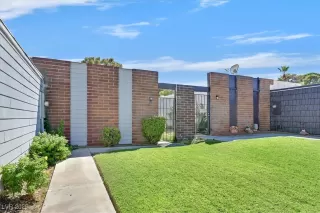 Photo #1: 2717454 Listing