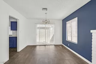 Photo #5: 2717454 Listing