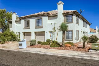 Photo #1: 2717465 Listing