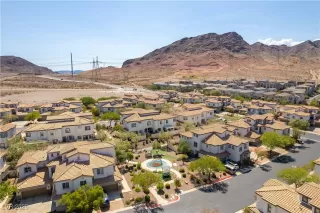 Photo #5: 2717479 Listing 