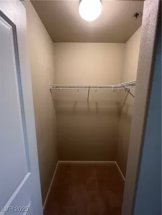 Photo #4: 2717486 Listing 