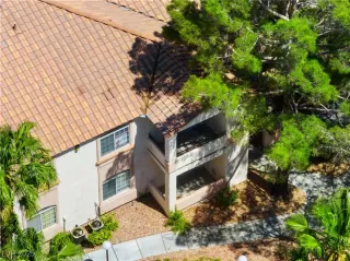 Photo #6: 2717491 Listing