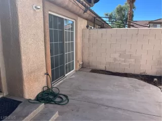 Photo #2: 2717543 Listing 