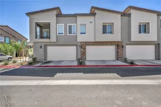 Photo #1: 2717569 Listing 