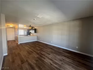 Photo #6: 2717571 Listing 