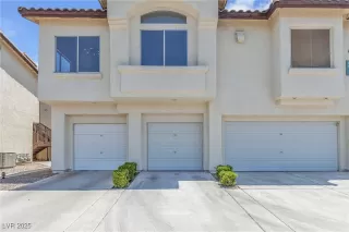 Primary Photo for MLS#: 2717579