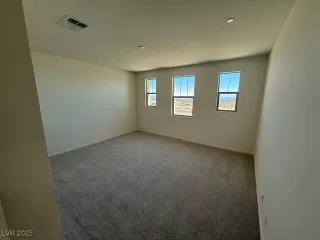 Photo #3: 2717584 Listing