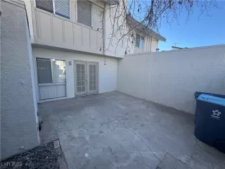 Photo #4: 2717623 Listing 