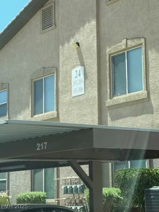 Photo #1: 2717634 Listing 