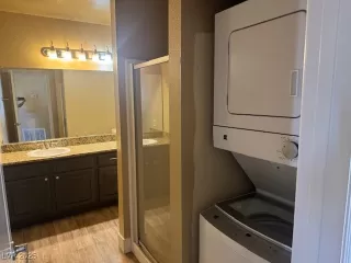 Photo #4: 2717653 Listing 