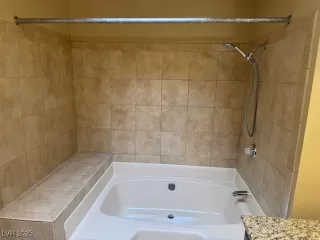 Photo #6: 2717653 Listing 