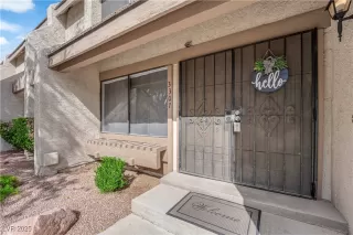 Photo #3: 2717654 Listing 