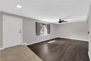 Photo #5: 2717654 Listing 