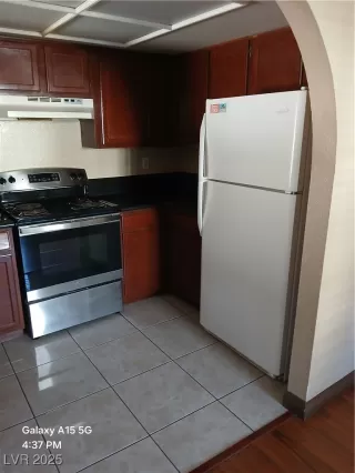 Photo #4: 2717661 Listing 