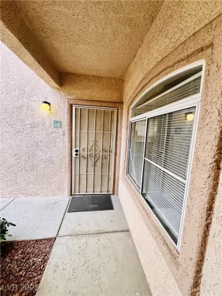 Photo #2: 2717677 Listing 