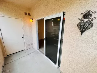 Photo #4: 2717677 Listing 