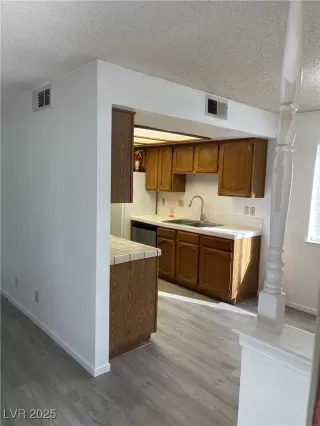 Photo #2: 2717699 Listing 