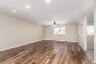 Photo #5: 2717726 Listing