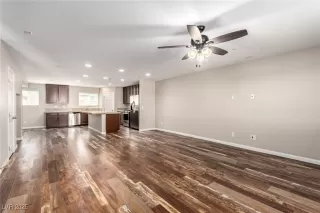 Photo #6: 2717726 Listing