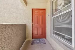 Photo #3: 2717737 Listing