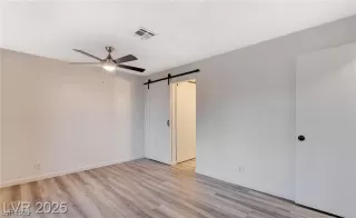 Photo #3: 2717795 Listing 