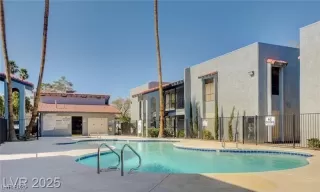 Photo #6: 2717795 Listing 