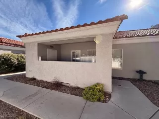 Photo #3: 2717801 Listing 