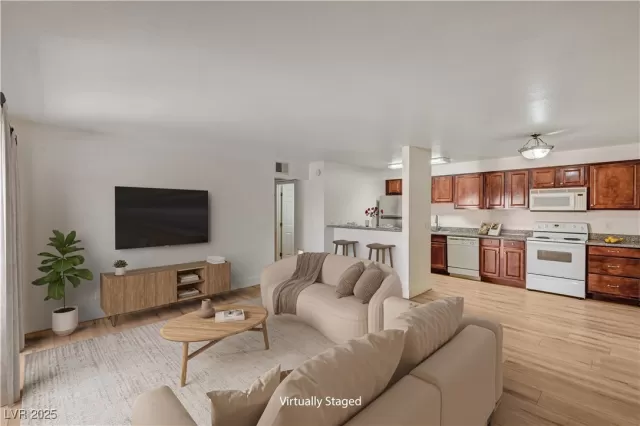 MLS: 2717815 Condo For Sale