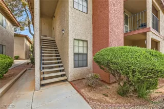 Photo #1: 2717842 Listing