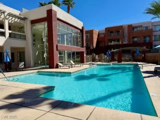 Photo #2: 2717949 Listing 