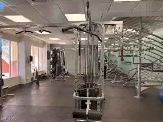 Photo #3: 2717949 Listing 