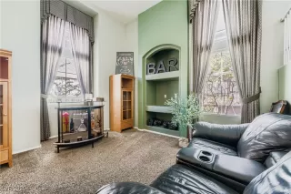 Photo #1: 2717961 Listing 