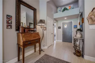 Photo #1: 2717978 Listing 