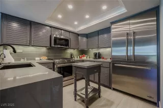 Photo #5: 2717978 Listing 