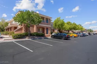 Photo #1: 2717993 Listing 