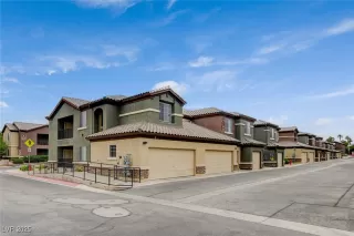 Photo #2: 2718019 Listing 