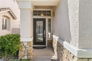 Photo #2: 2718021 Listing 