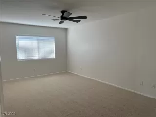 Photo #6: 2718047 Listing 