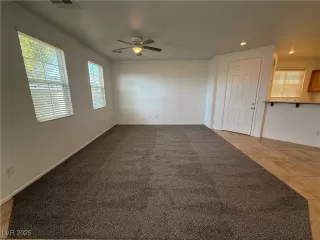 Photo #5: 2718067 Listing 