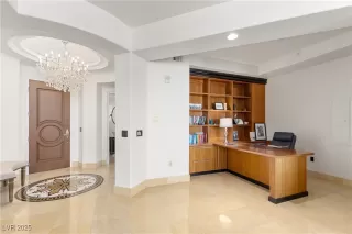 Photo #1: 2718082 Listing 