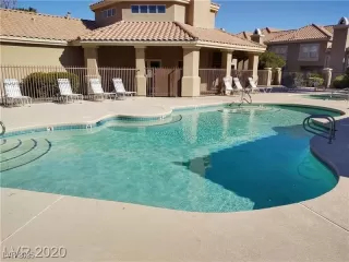 Photo #4: 2718165 Listing 