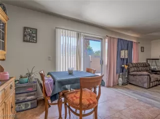 Photo #6: 2718190 Listing 