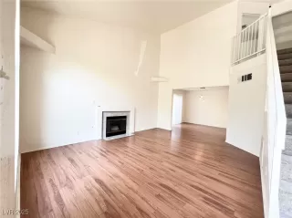 Photo #4: 2718197 Listing 